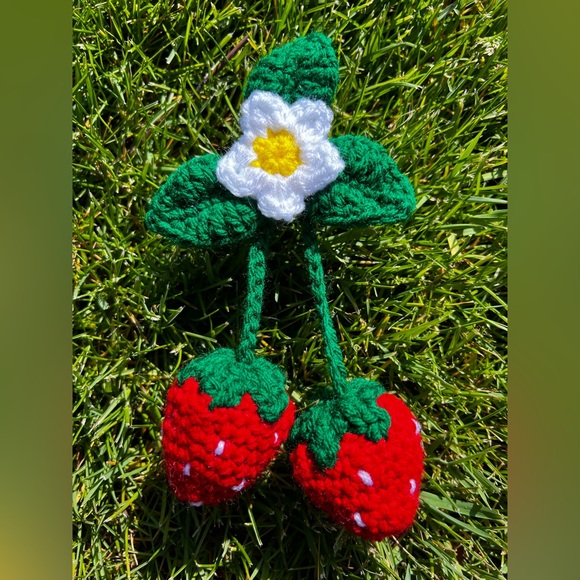 3/$20 Hand Crocheted Blossoming Strawberries Keychain/Bag Charm! - Picture 11 of 13